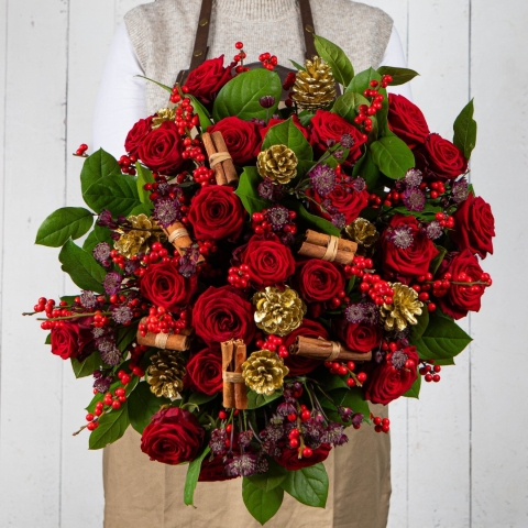 Luxury Winter Rose Bouquet